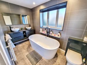 Photo 1- click for photo gallery